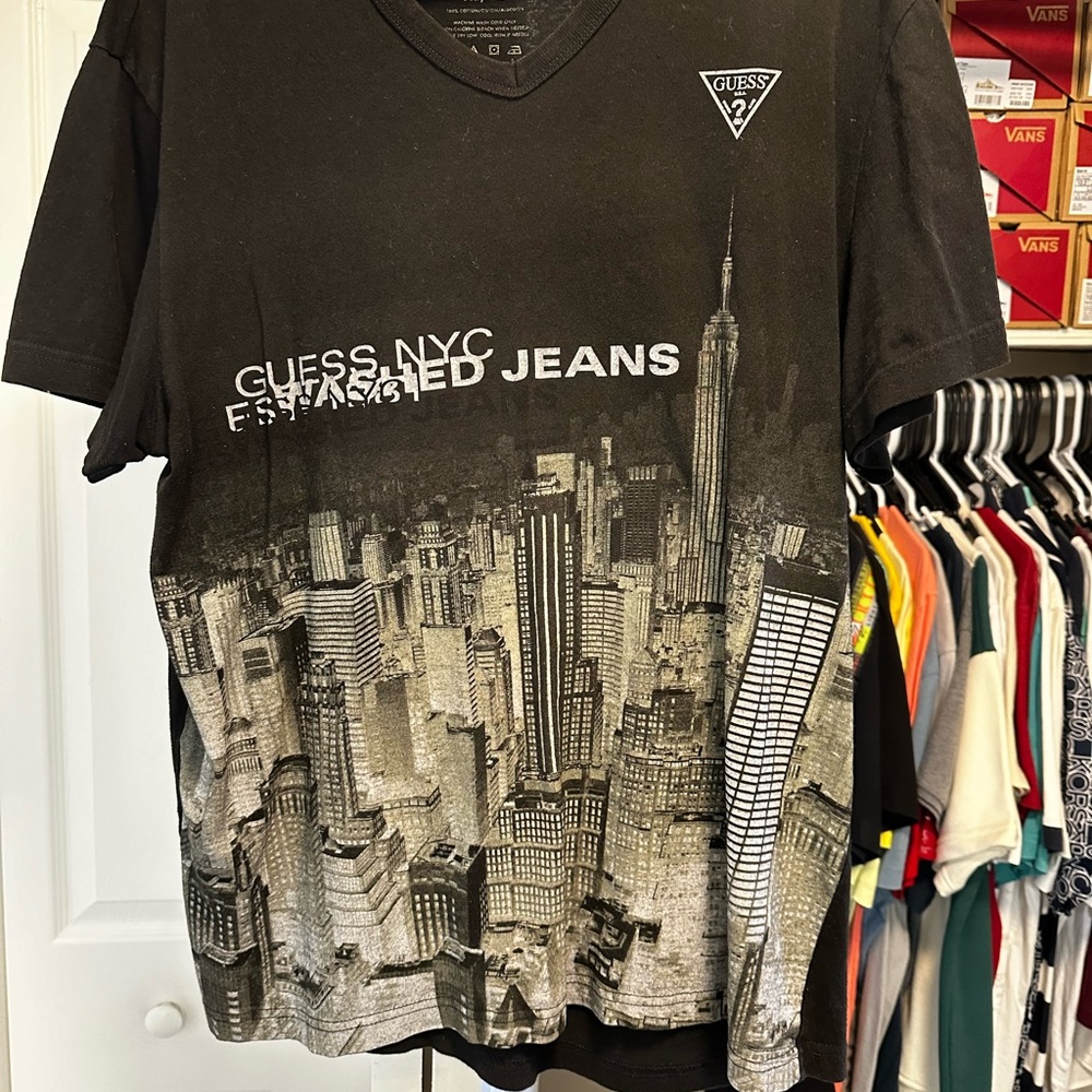 Large guess short